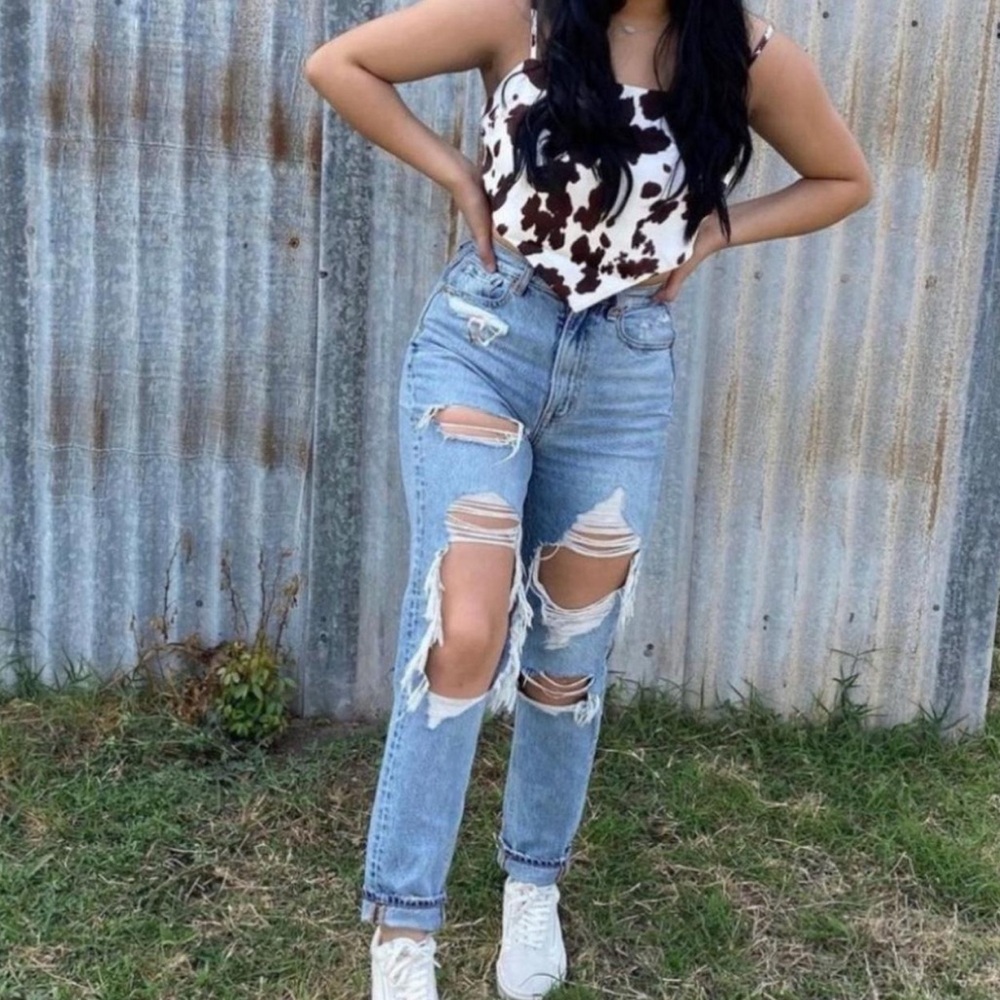 Forever 21 cow print crop top